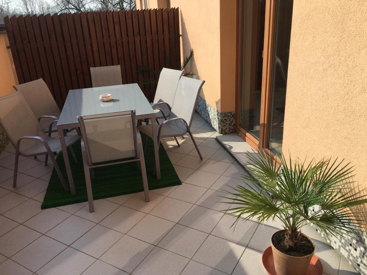 Apartman Slunecnice S Terasou Ceske Budejovice Eksteriør bilde