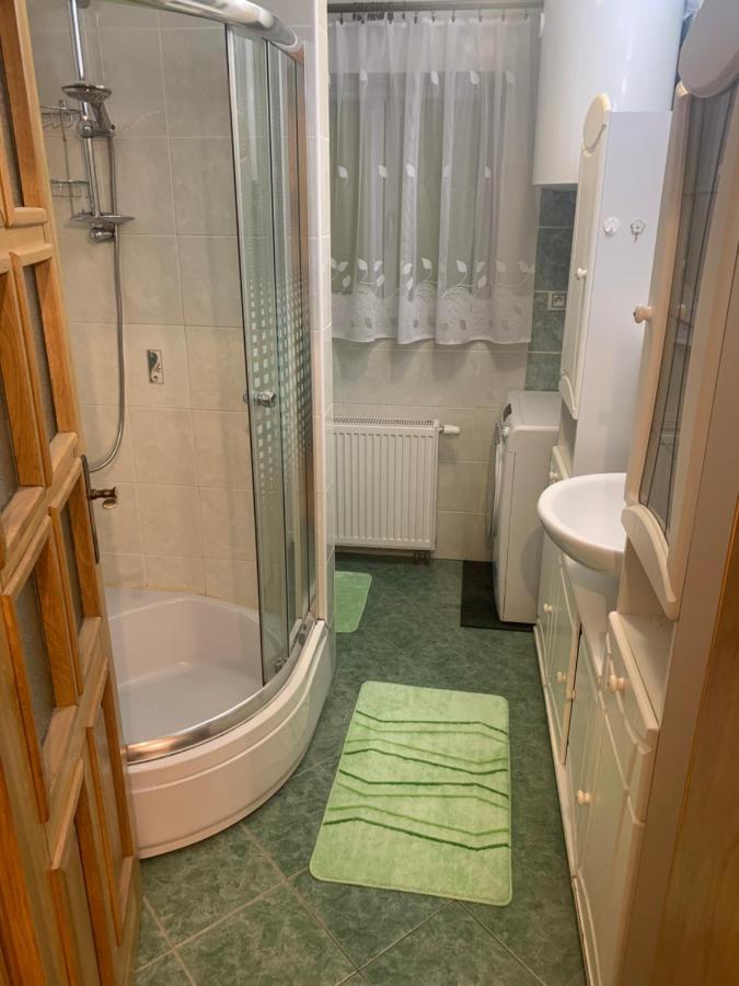 Apartman Slunecnice S Terasou Ceske Budejovice Eksteriør bilde
